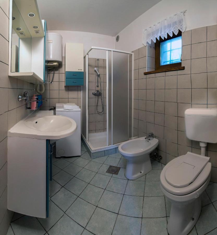 House Vodice Na Lazu Lodge Col
